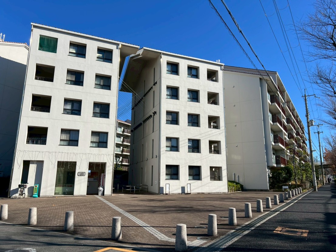 セントポリア金剛東 9棟