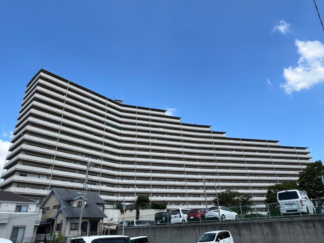 メゾンドール・ウイングヒルズ 参番館